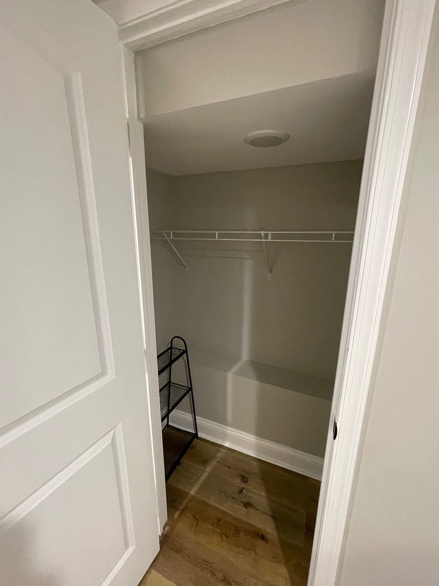Furnished Finder property 528236_1 photo 18