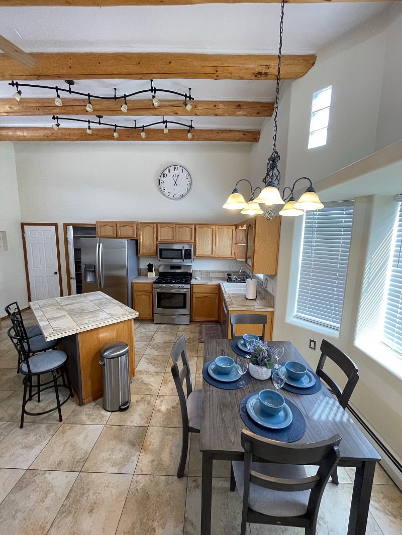 Furnished Finder property 528256_1 photo 4