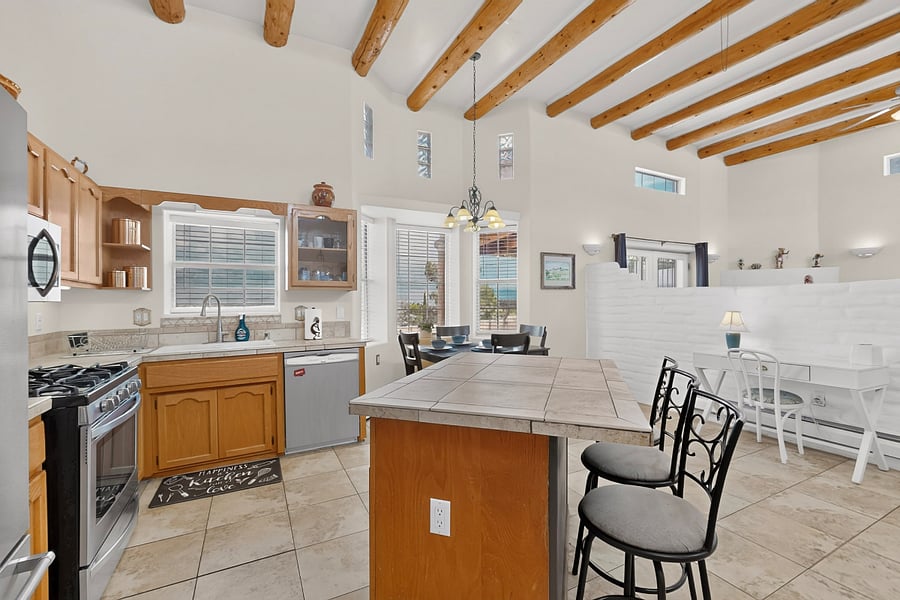 Furnished Finder property 528256_1 photo 9
