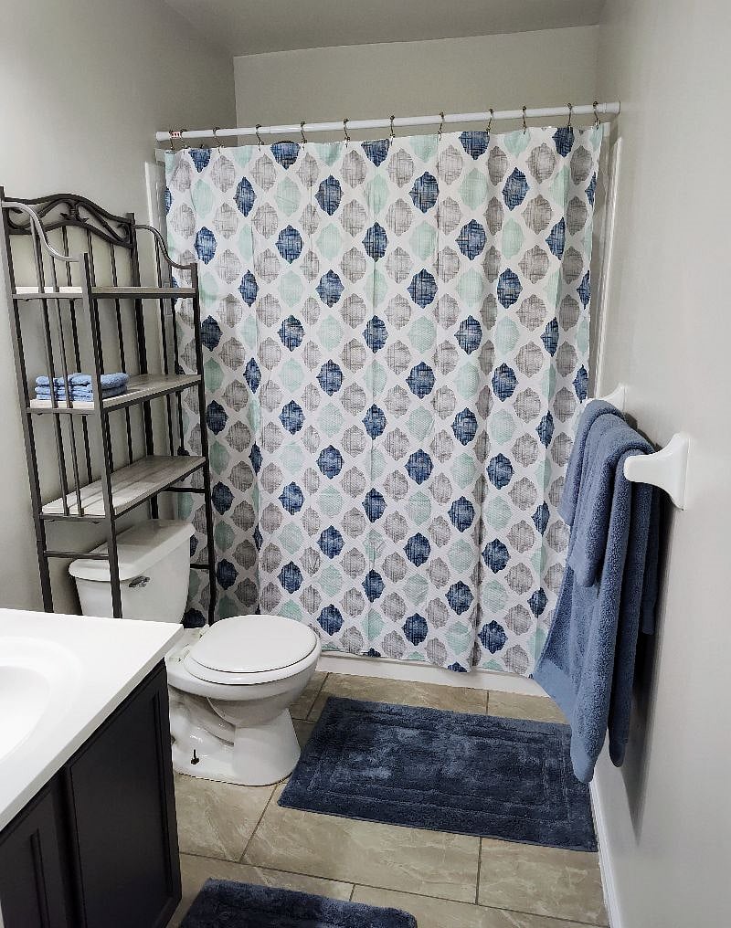 Furnished Finder property 528259_1 photo 3