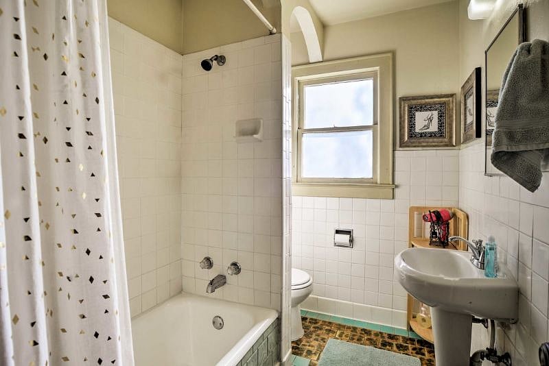 Furnished Finder property 528343_1 photo 12