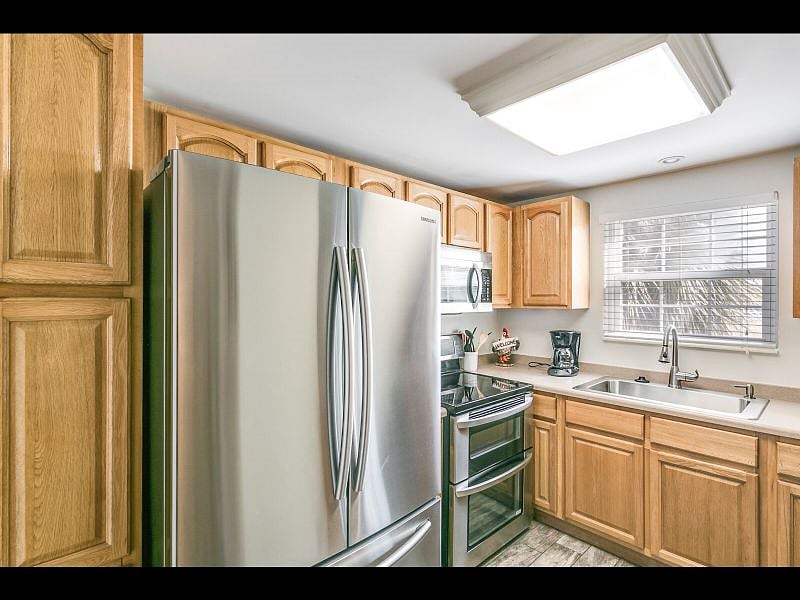 Furnished Finder property 528384_1 photo 12