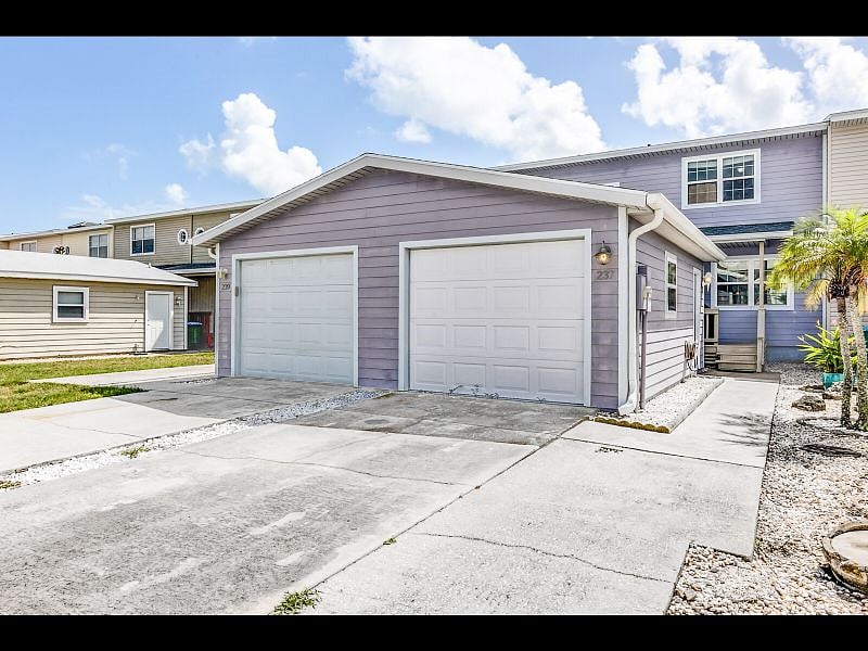 Furnished Finder property 528384_1 photo 27