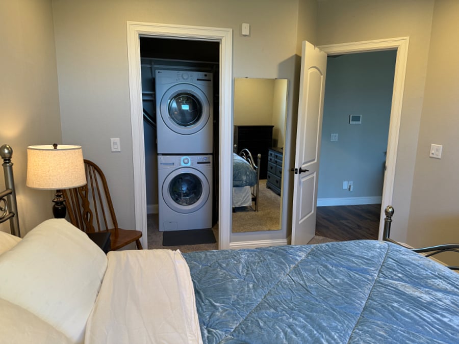 Furnished Finder property 528396_1 photo 12