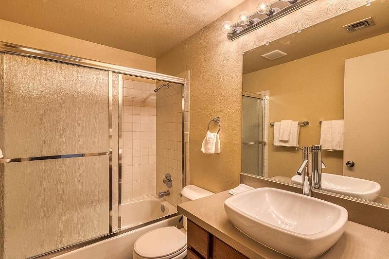 Furnished Finder property 528420_1 photo 17