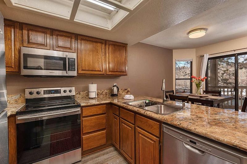 Furnished Finder property 528420_1 photo 20