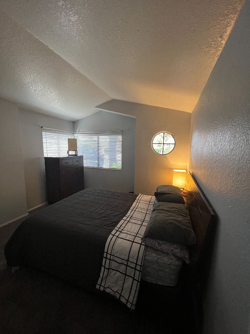 Furnished Finder property 528474_1 photo 7