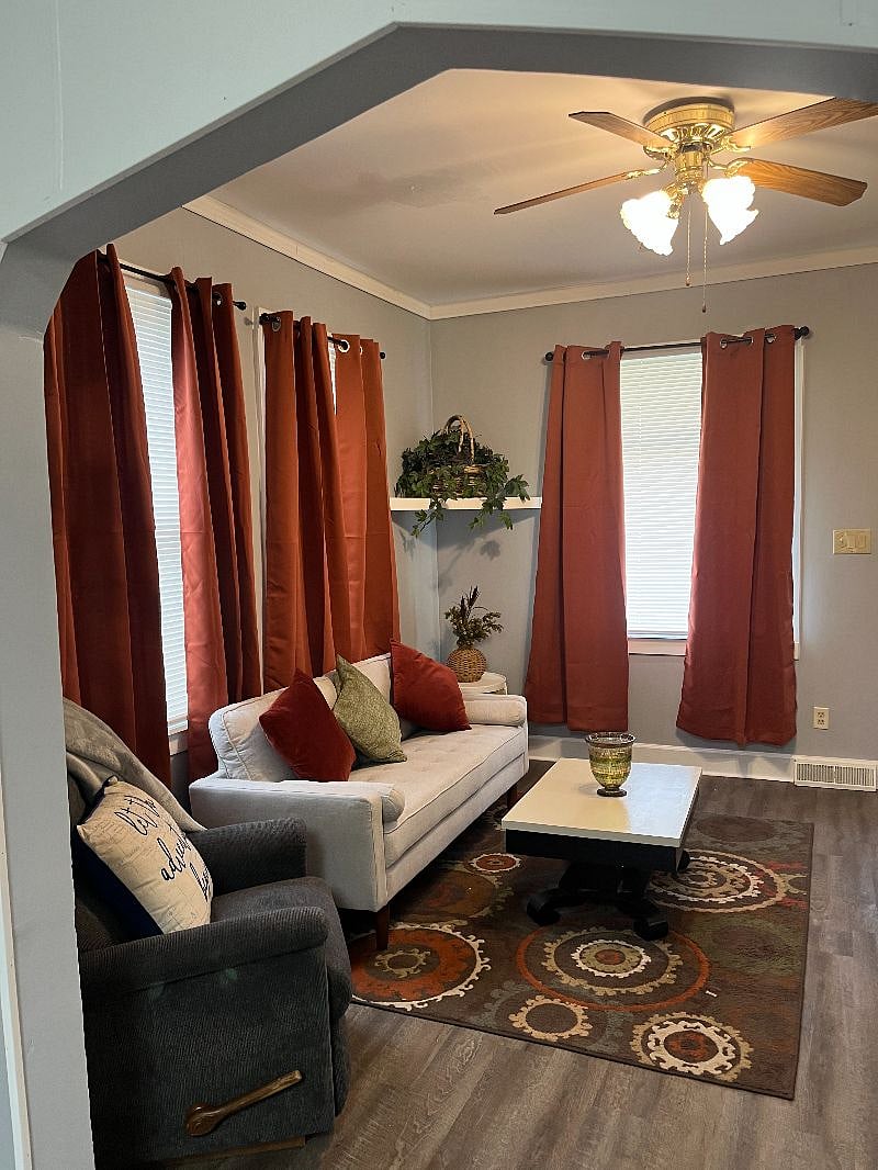 Furnished Finder property 528522_1 photo 4