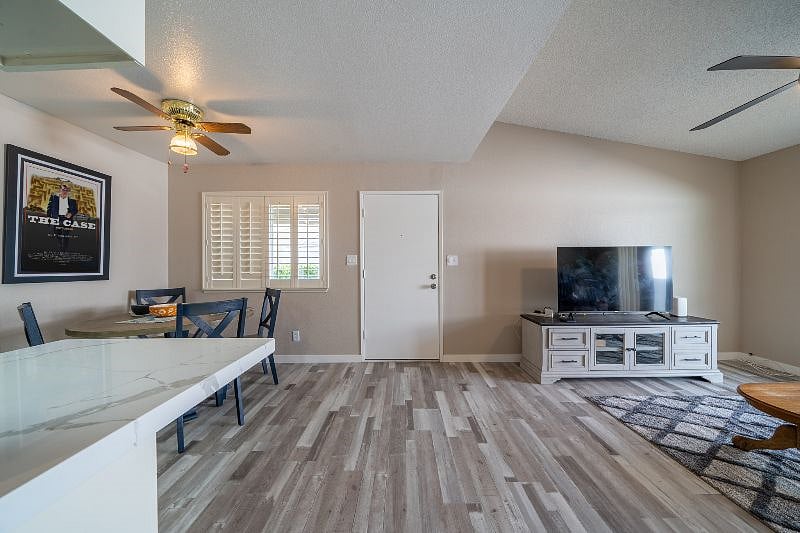 Furnished Finder property 528534_1 photo 9