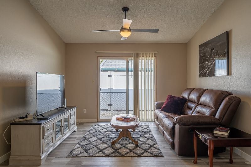 Furnished Finder property 528534_1 photo 11