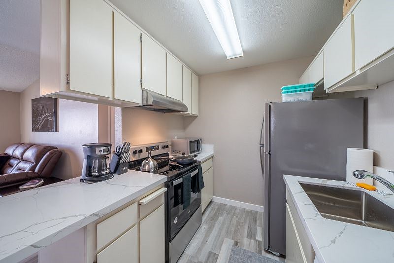 Furnished Finder property 528534_1 photo 15