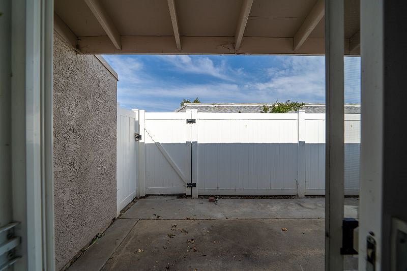 Furnished Finder property 528534_1 photo 26