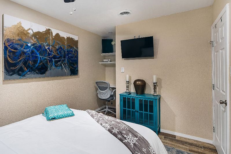 Furnished Finder property 528595_1 photo 11