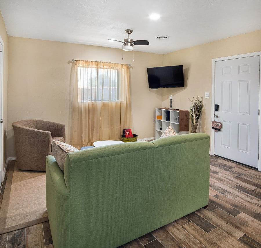 Furnished Finder property 528595_1 photo 14