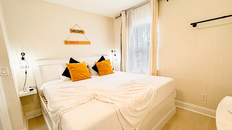 Furnished Finder property 528602_1 photo 14