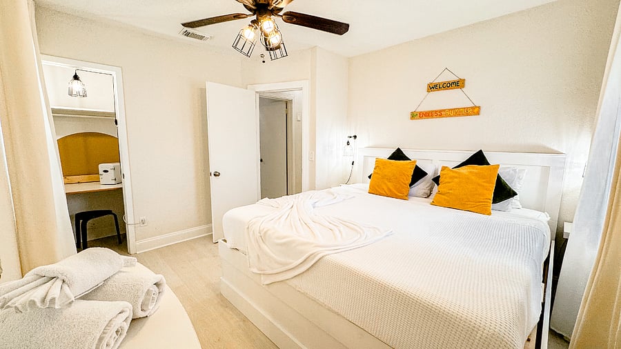Furnished Finder property 528602_1 photo 15