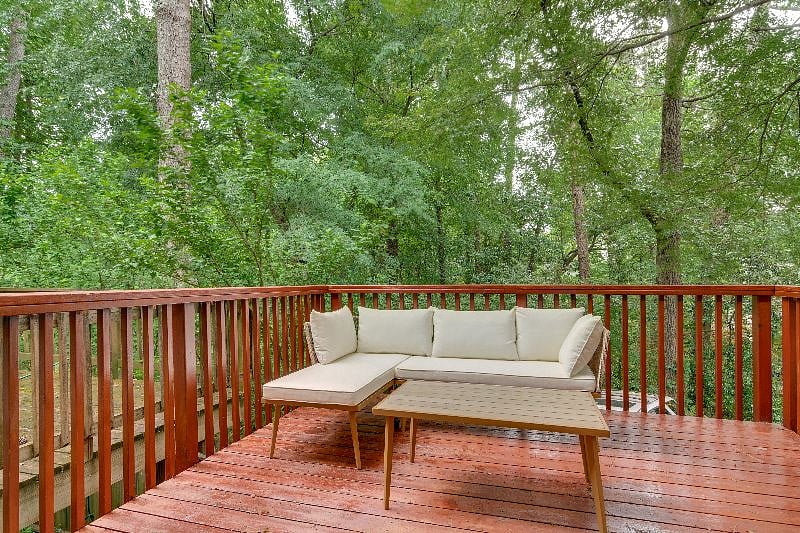 Furnished Finder property 528627_1 photo 21