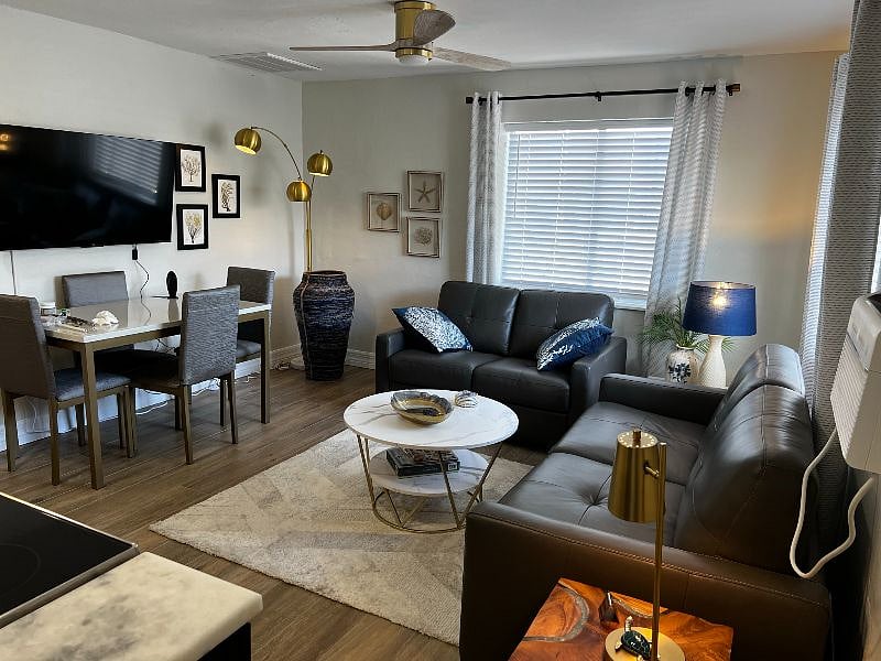 Furnished Finder property 528651_1 photo 3