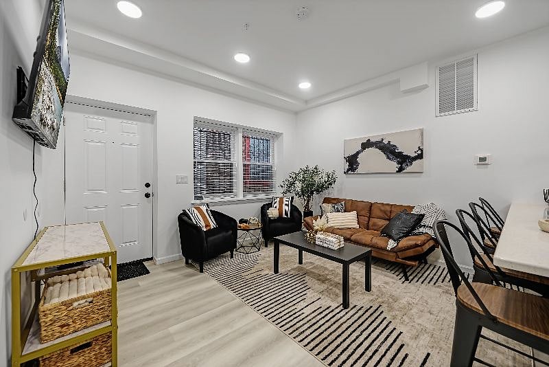 Furnished Finder property 528671_1 photo 6