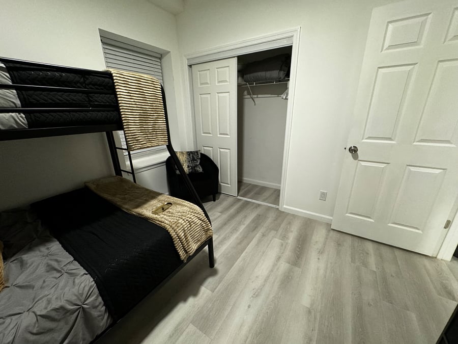 Furnished Finder property 528671_1 photo 20