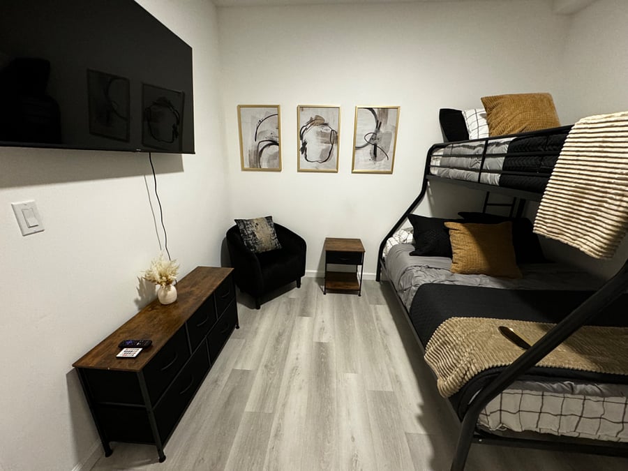 Furnished Finder property 528671_1 photo 19