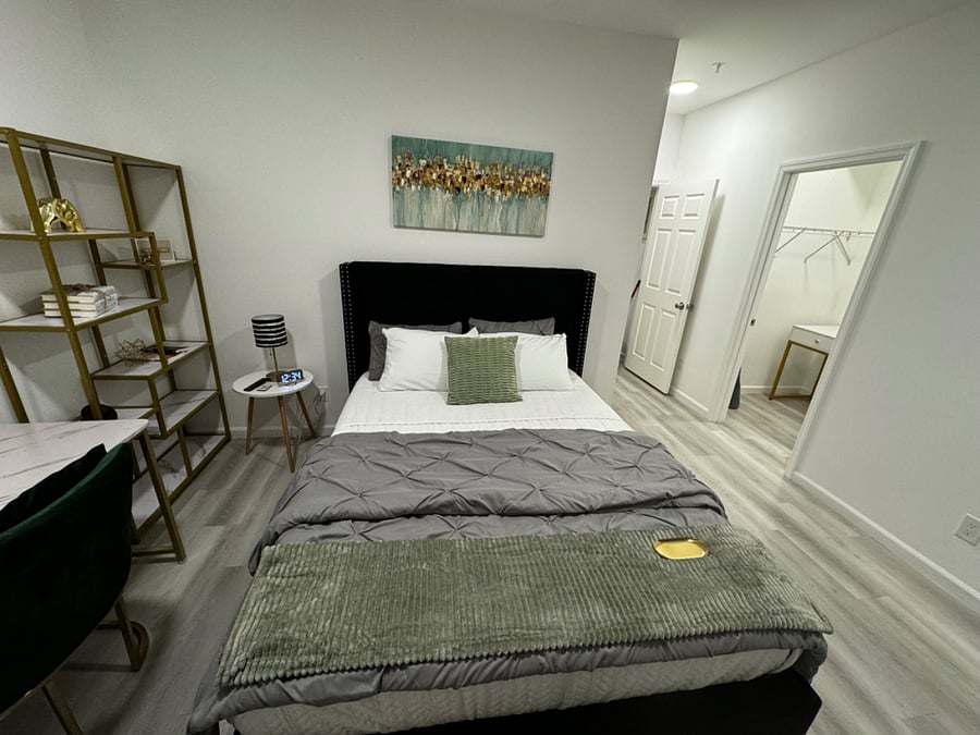 Furnished Finder property 528671_1 photo 13