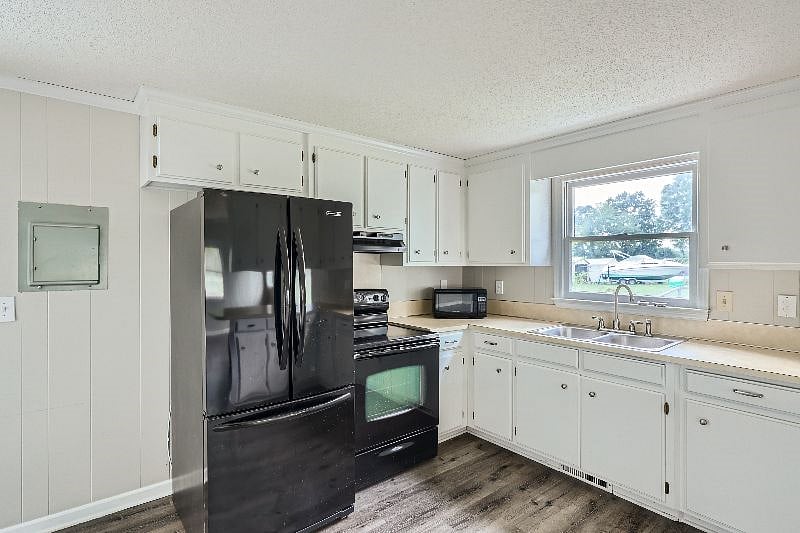 Furnished Finder property 528684_1 photo 3