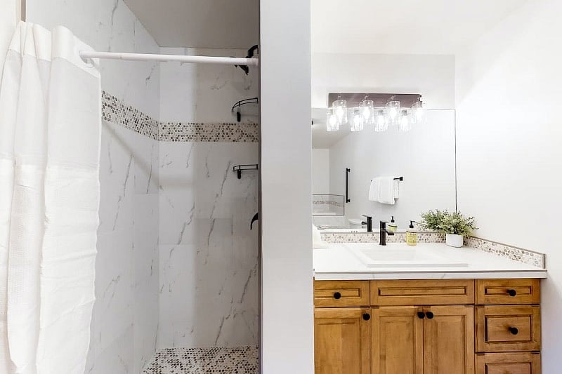 Primary bath