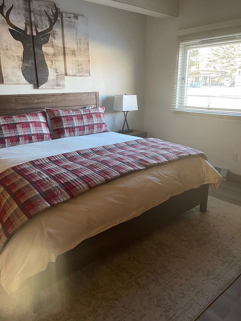 King size bed. Primary bedroom. 
