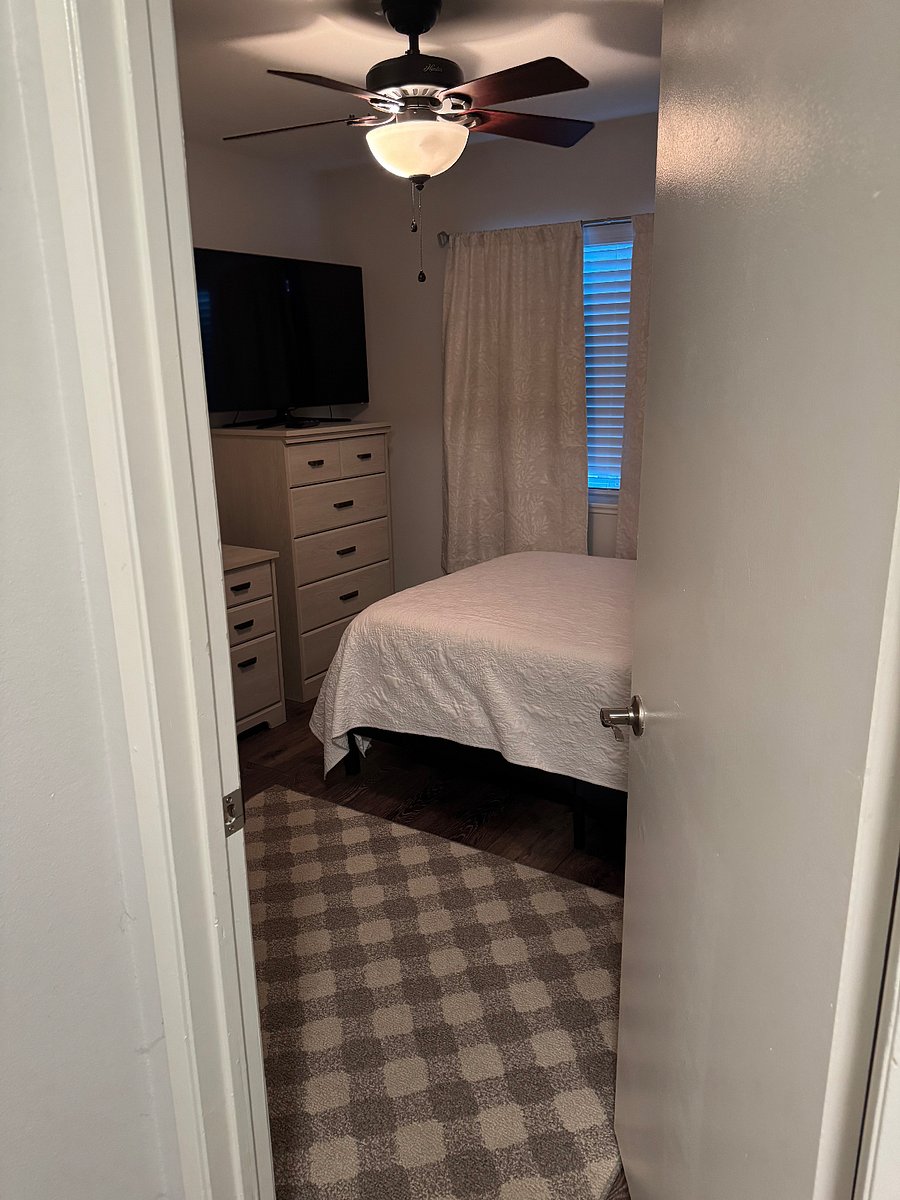 Furnished Finder property 528747_2 photo 4