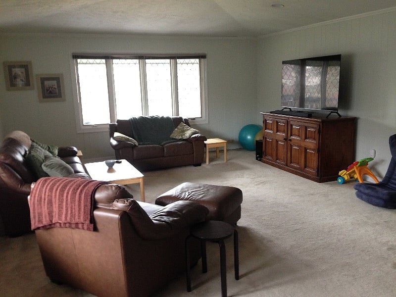 Queen Sitting Room