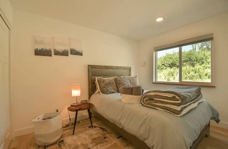 Furnished Finder property 528767_1 photo 6