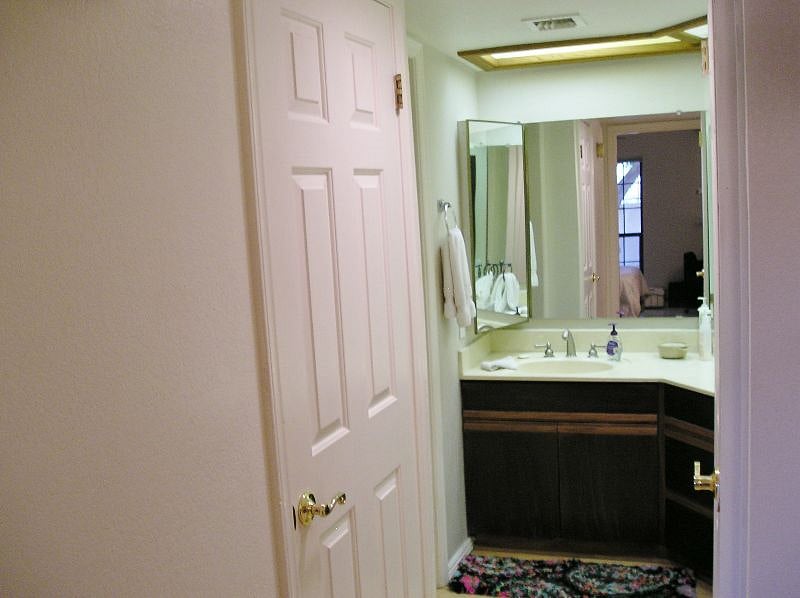 Furnished Finder property 528768_1 photo 9