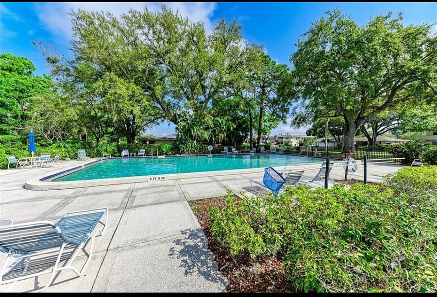 Furnished Finder property 528769_1 photo 20