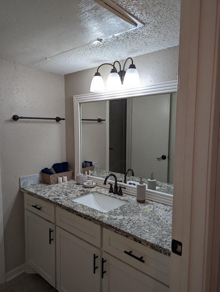 Furnished Finder property 528776_1 photo 5