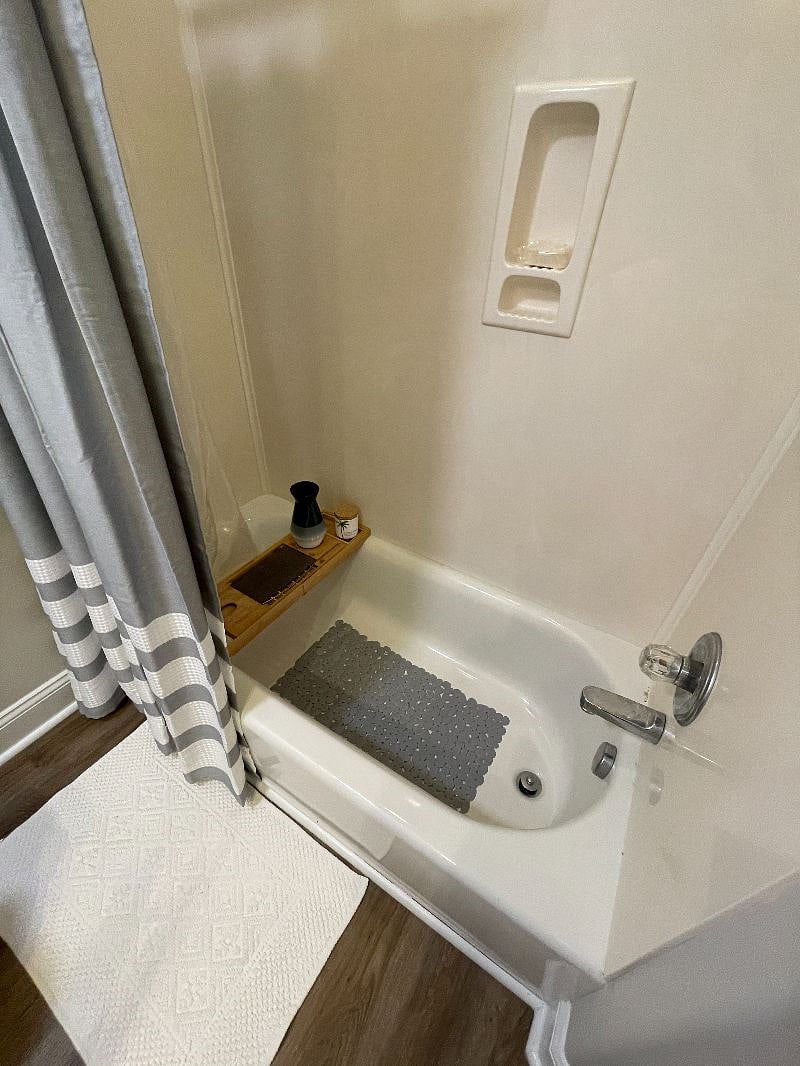 Furnished Finder property 528782_1 photo 25
