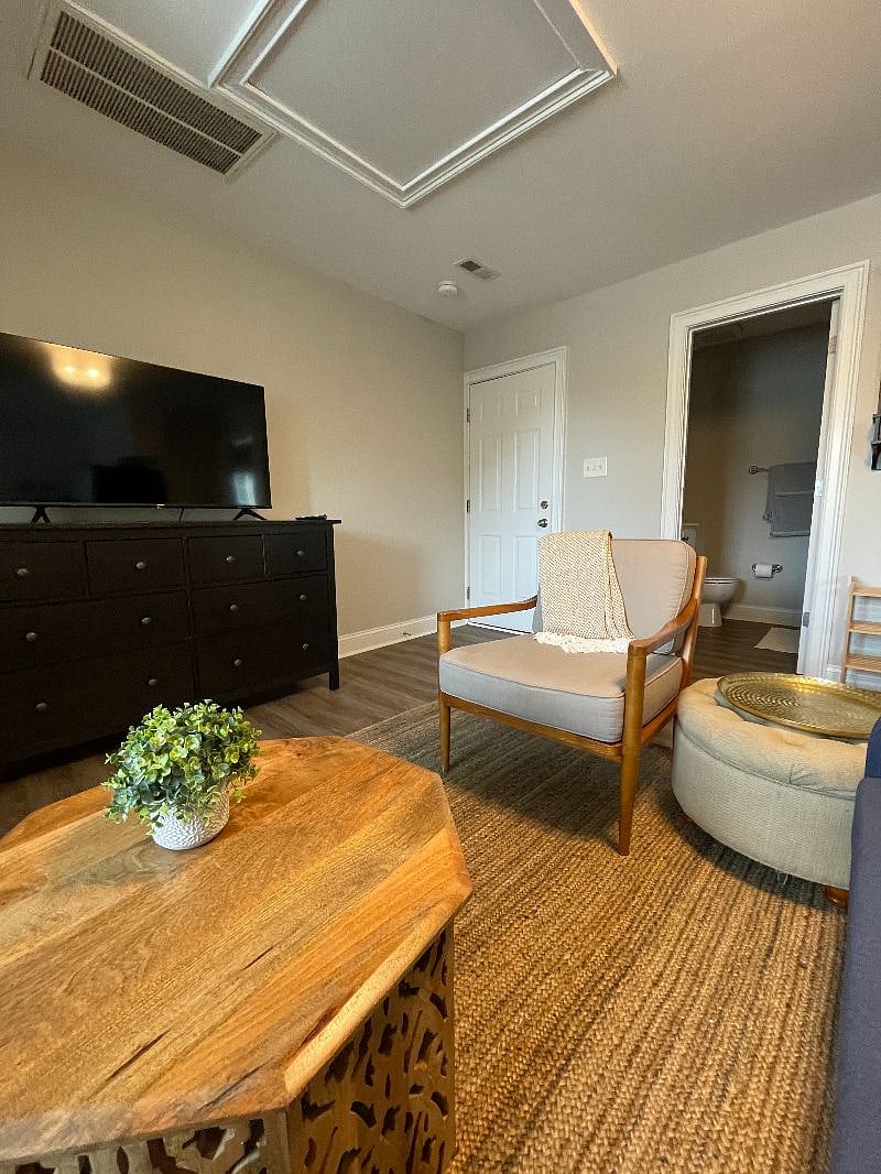 Furnished Finder property 528782_1 photo 30