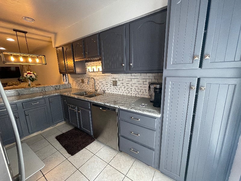 Furnished Finder property 528792_1 photo 7