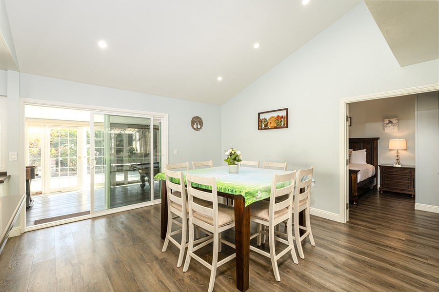 Furnished Finder property 528852_1 photo 11