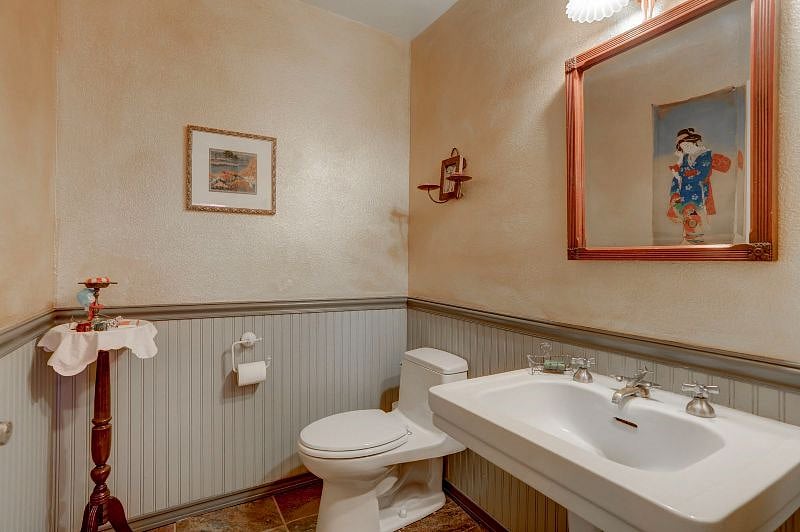 Furnished Finder property 528854_1 photo 12