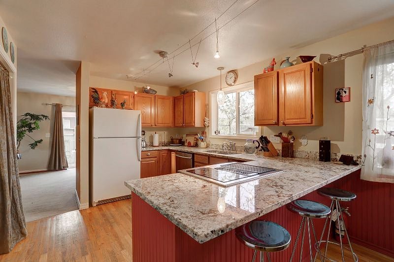 Furnished Finder property 528854_1 photo 5