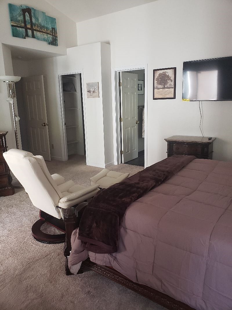 Furnished Finder property 528876_1 photo 3