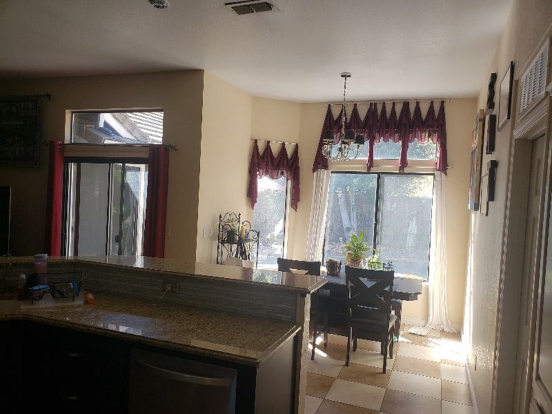 Furnished Finder property 528876_1 photo 22