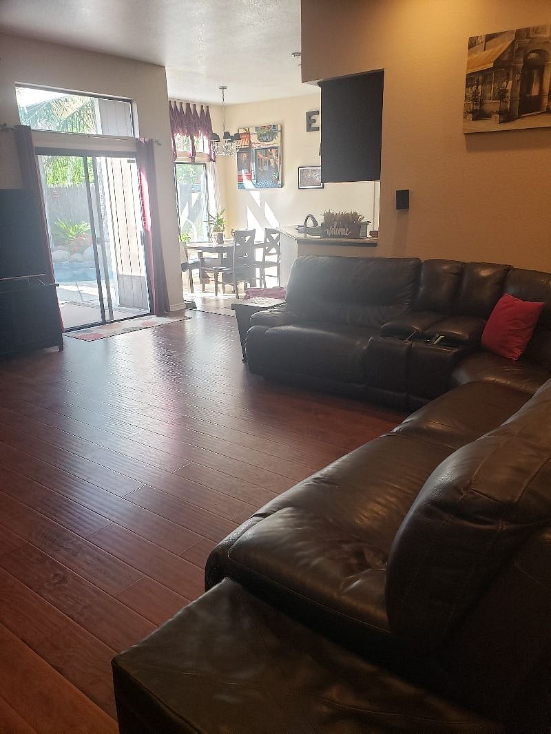 Furnished Finder property 528876_1 photo 26