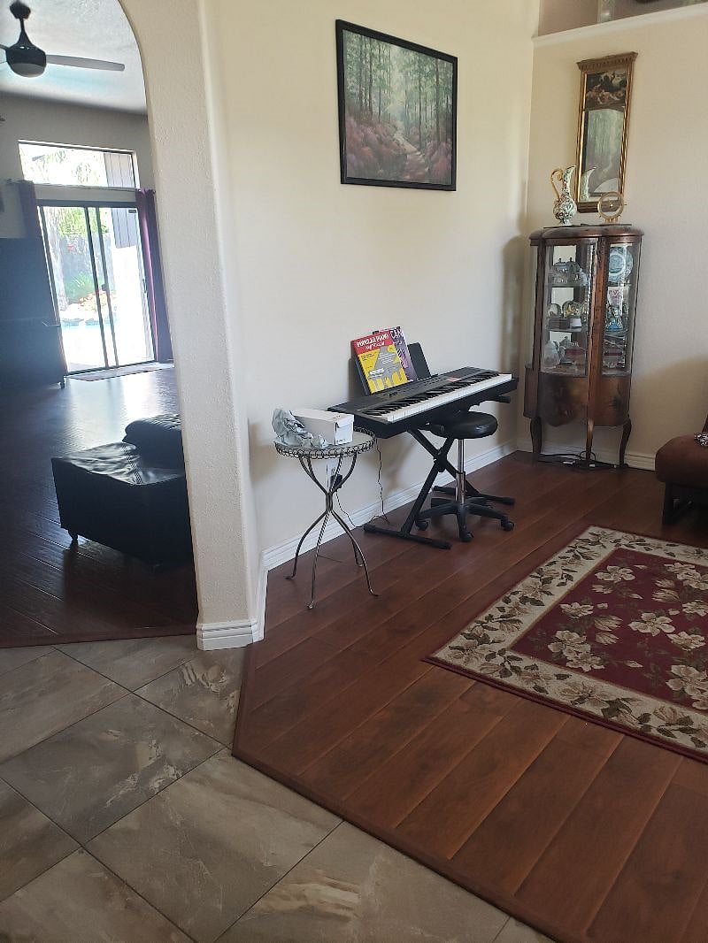 Furnished Finder property 528876_1 photo 40