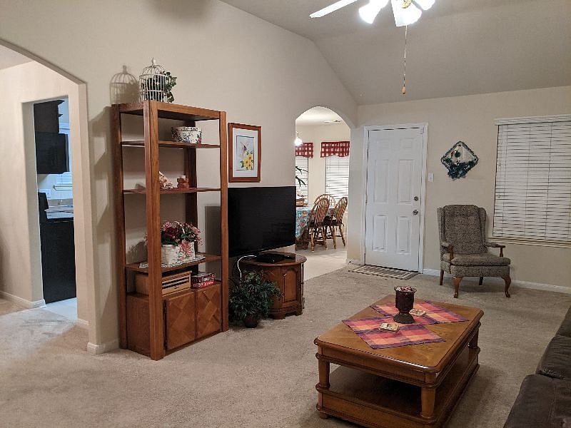 Furnished Finder property 528938_1 photo 7