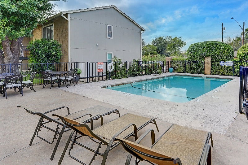 Furnished Finder property 528966_1 photo 8
