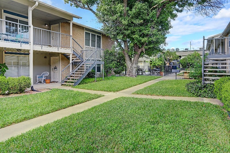 Furnished Finder property 528966_1 photo 9