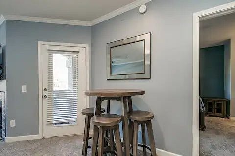 Furnished Finder property 528974_1 photo 3