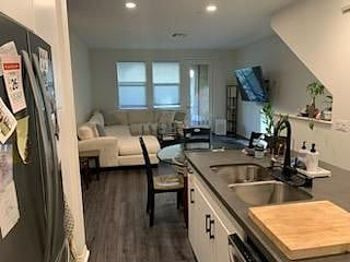 Furnished Finder property 529033_1 photo 11